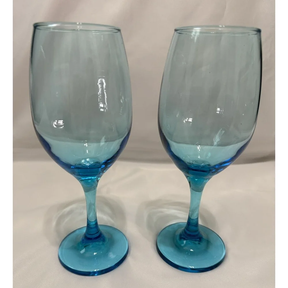 Vintage‎ Coastal Americana Crystal Turquoise Wine Glasses Set Of 2